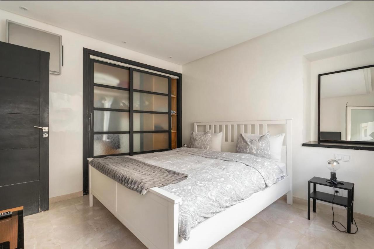 Point Blue - Casa Casablanca